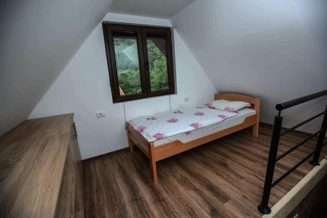Zoranovi Konaci Jevtici Exterior foto
