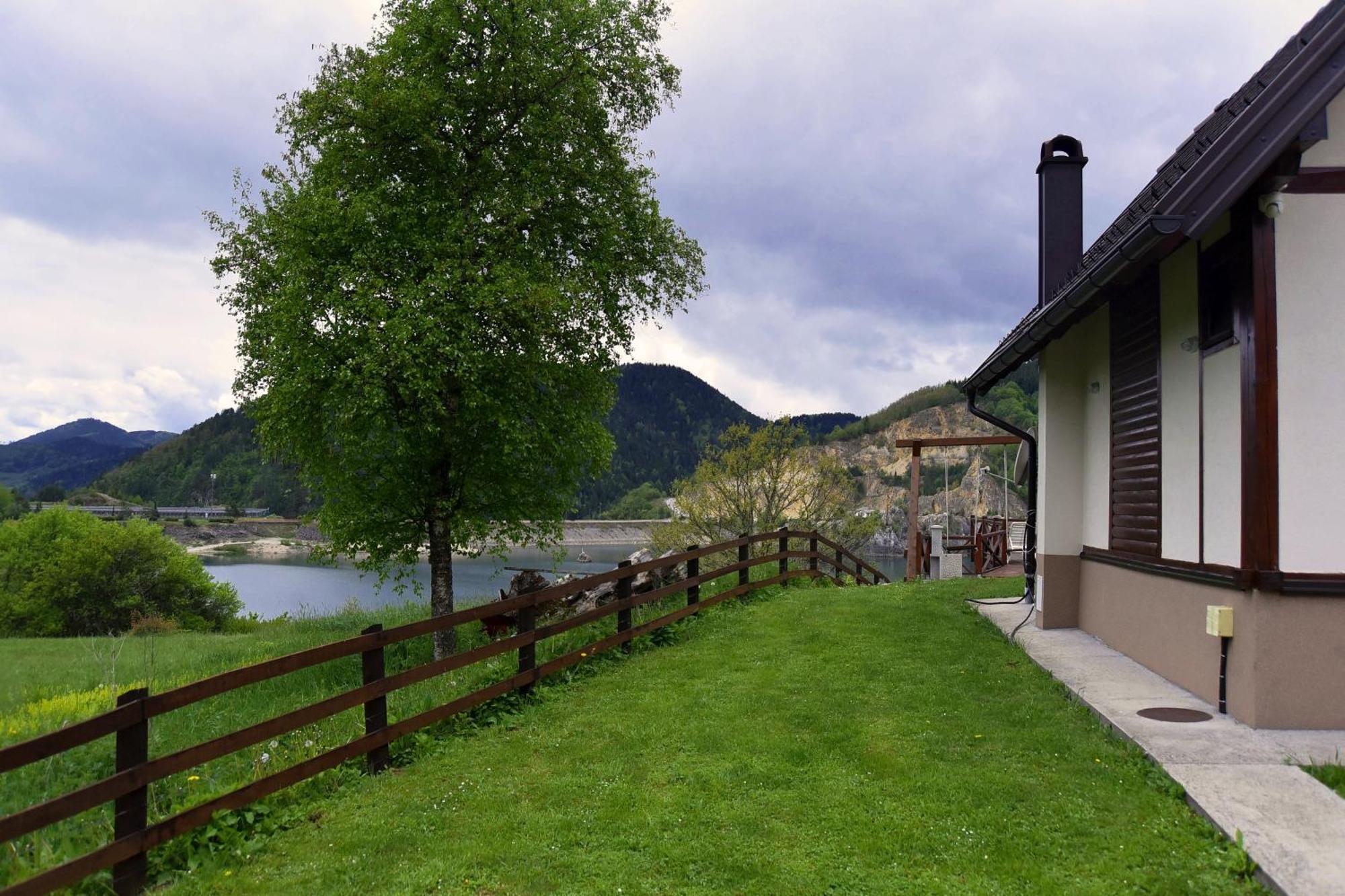 Zoranovi Konaci Jevtici Exterior foto
